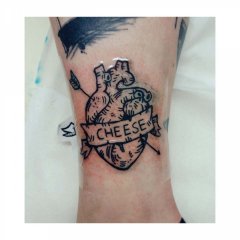 tanja hehn herz tattoo